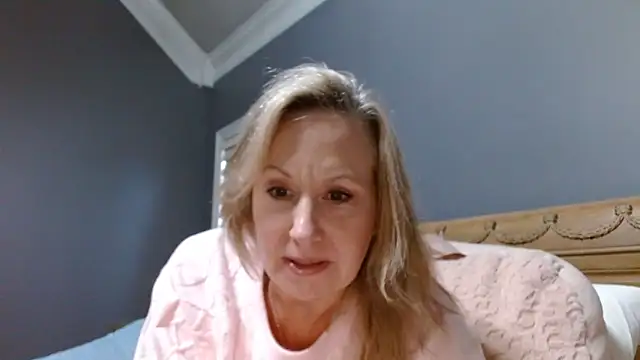 Snapshot of Lisaisluscious chatting on January 26, 9:40 pm Lisaisluscious online show from January 26, 9:40 pm