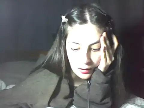 Insomniacl online show from February 3, 4:10 am