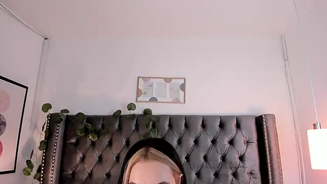 Kim Blane online show from December 30, 3:47 am