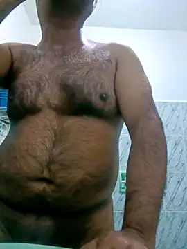 Snapshot of PhillDrake11 chatting on September 18, 11:29 pm PhillDrake11 online show from September 18, 11:29 pm