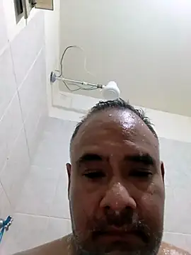 PhillDrake11 online show from December 17, 5:13 am