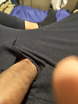 Snapshot of HardestPepe chatting on December 2, 4:18 am HardestPepe online show from December 2, 4:18 am