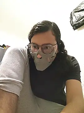 HardestPepe online show from February 7, 8:40 am