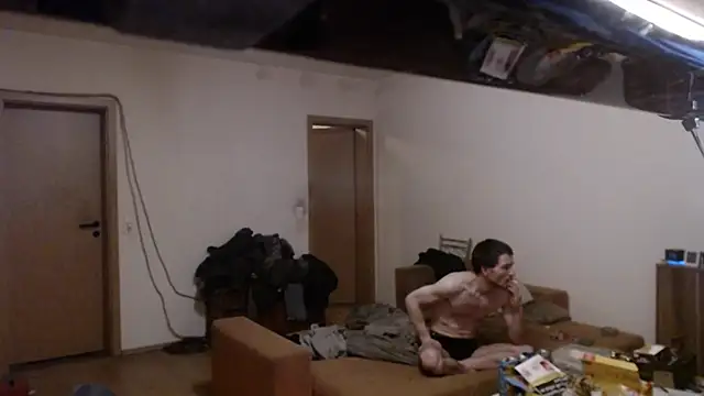 Snapshot of sexymann92 chatting on January 25, 12:17 am sexymann92 online show from January 25, 12:17 am