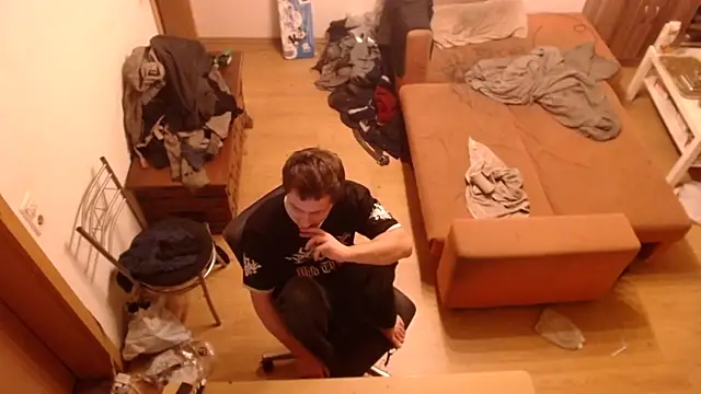 Snapshot of sexymann92 chatting on September 27, 4:01 pm sexymann92 online show from September 27, 4:01 pm