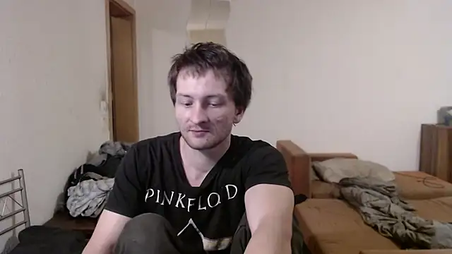 Snapshot of sexymann92 chatting on October 26, 8:37 pm sexymann92 online show from October 26, 8:37 pm