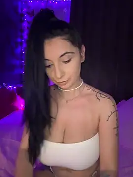 YreneRay online show from June 13, 1:53 pm