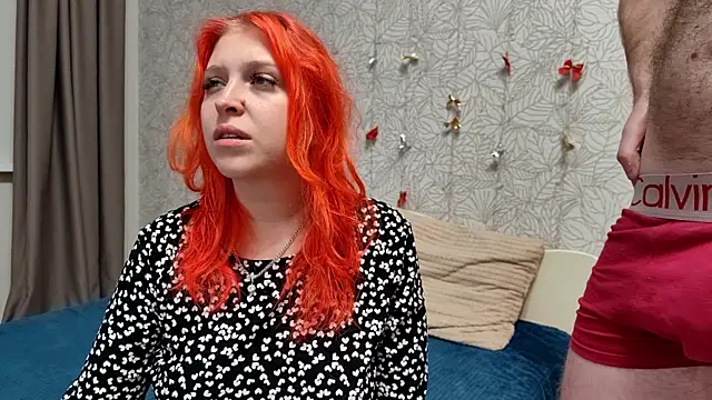 Snapshot of GenrikhBecca chatting on February 8, 3:53 pm GenrikhBecca online show from February 8, 3:53 pm