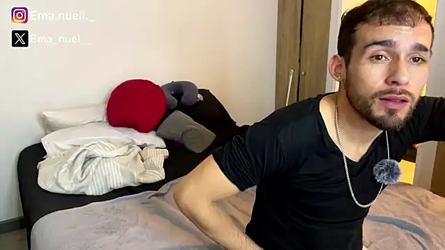 Emanuell   online show from April 21, 1:53 am