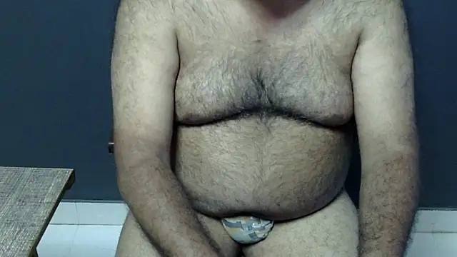 hairysubcub 70 online show from March 13, 10:26 am