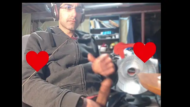 Gsmile1 online show from March 1, 10:10 pm