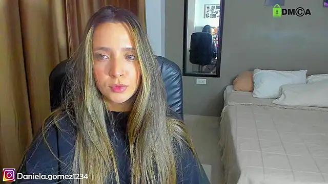 Danielacams online show from March 7, 4:13 am