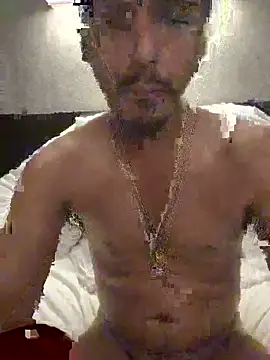 Snapshot of jrrichforever chatting on February 18, 2:51 am jrrichforever online show from February 18, 2:51 am