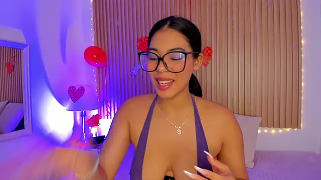 GenesisRuiz online show from February 19, 1:39 pm