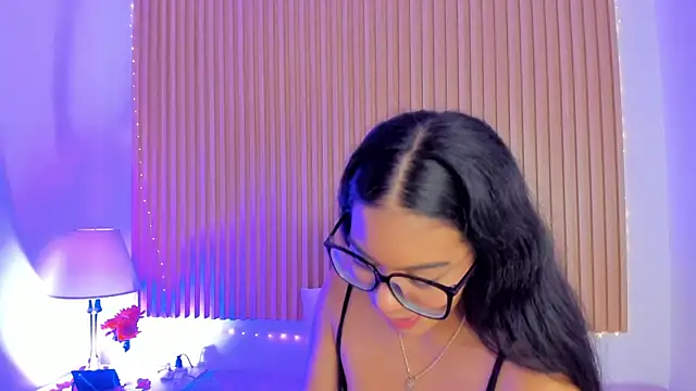 GenesisRuiz online show from February 21, 6:59 pm