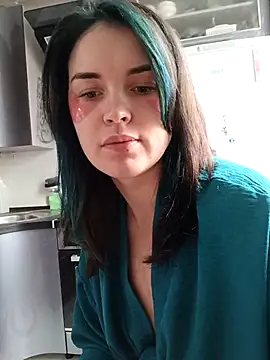 LazyTanukii online show from October 8, 6:33 am