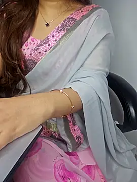 aliyaah singh online show from March 19, 8:43 pm