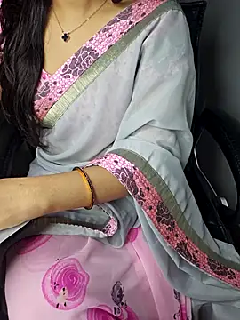 aliyaah singh online show from October 28, 5:48 pm