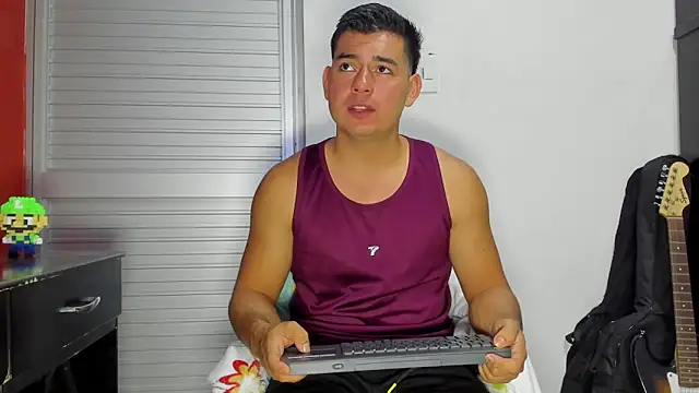 VincentSavage online show from February 7, 1:42 am