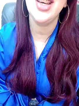 Snapshot of Queen_sousou chatting on February 21, 10:04 pm Queen sousou online show from February 21, 10:04 pm