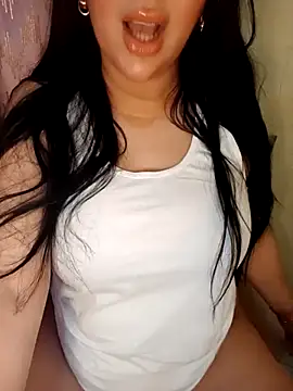 Snapshot of Queen_sousou chatting on March 8, 11:18 pm Queen sousou online show from March 8, 11:18 pm