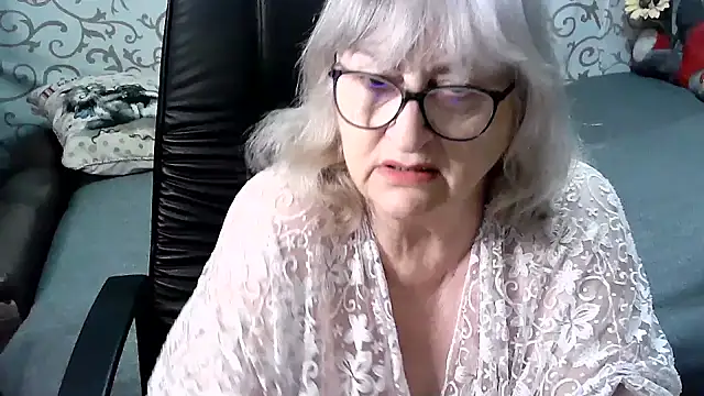 LolkaAlyss online show from February 8, 8:31 am