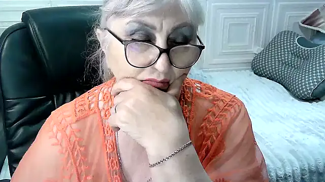 LolkaAlyss online show from April 15, 7:58 pm