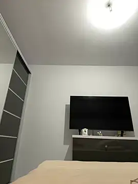 NicolePlay online show from March 18, 6:33 pm