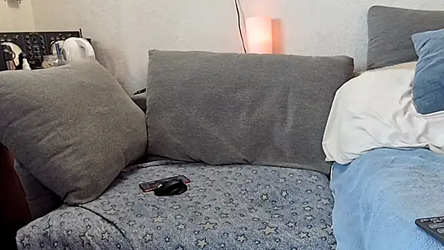 pyrowuff online show from April 27, 5:33 pm