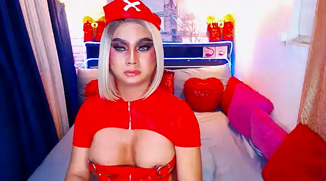 TsGoddessNhicolle online show from December 2, 8:30 am