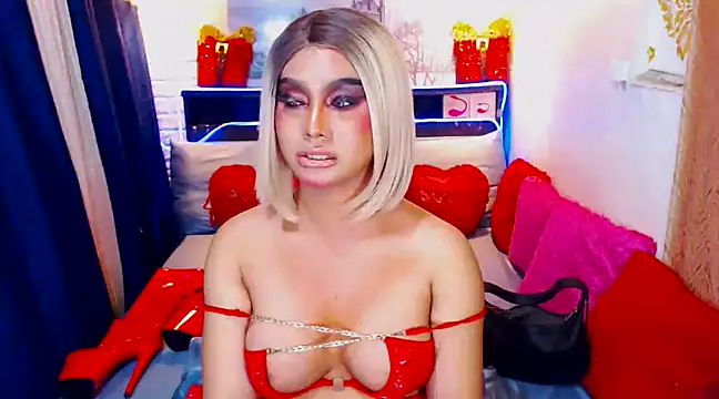 TsGoddessNhicolle online show from January 30, 5:52 am