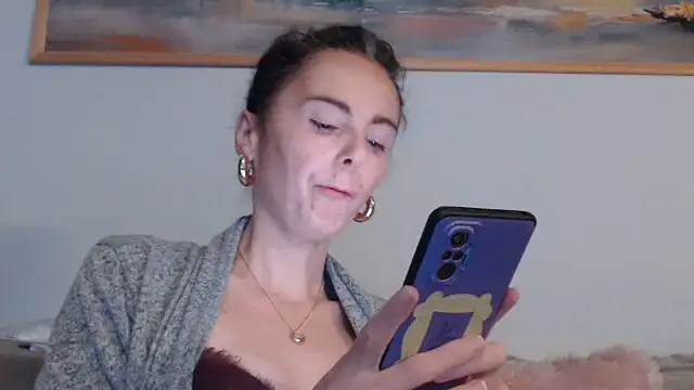 cleophee online show from December 17, 6:52 am