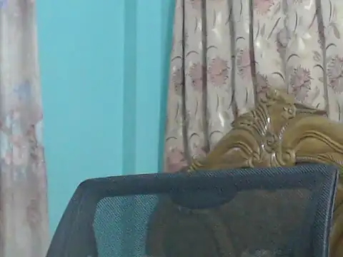 NancyRuvi online show from December 3, 3:21 pm