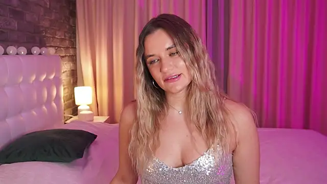 starrydoll online show from February 4, 3:57 pm