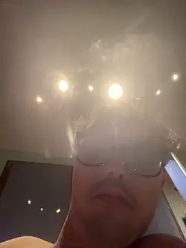 Snapshot of minga1995 chatting on November 2, 1:19 am minga1995 online show from November 2, 1:19 am