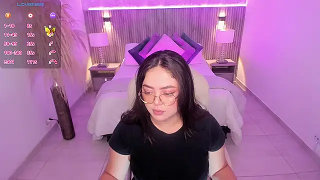 emmy walker online show from October 20, 10:59 am