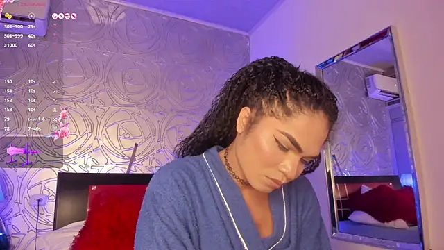 vennus1  online show from February 19, 8:10 pm