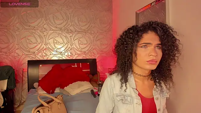 vennus1  online show from March 12, 12:47 pm