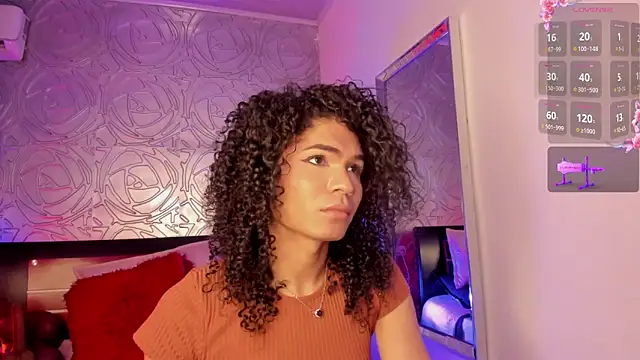 vennus1  online show from September 11, 5:07 am