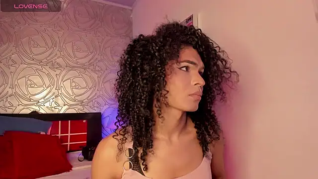 vennus1  online show from November 18, 4:06 am