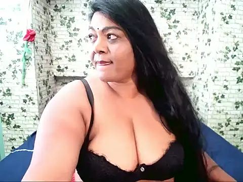 IndianDelia online show from February 21, 1:11 pm