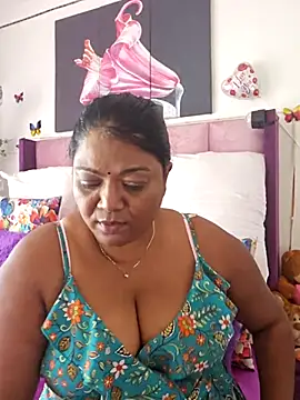 IndianDelia online show from February 25, 5:58 pm