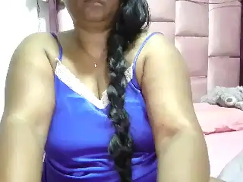 IndianDelia online show from March 23, 7:07 pm