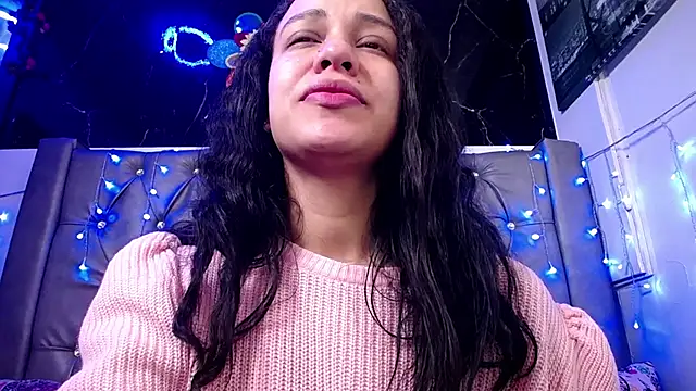 LAILAGUMMY online show from March 14, 2:41 pm