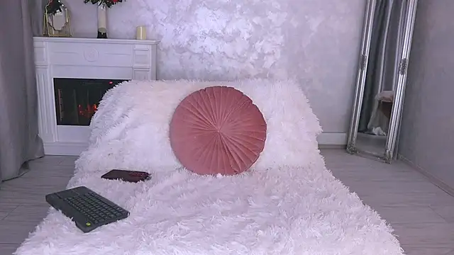 Michelle90u online show from November 23, 5:35 pm