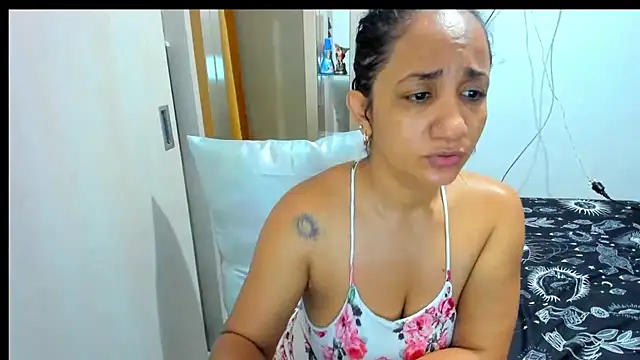 alaskmiller1 online show from September 26, 11:53 pm