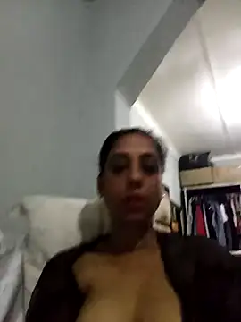 Mahi4luv online show from October 10, 11:59 pm