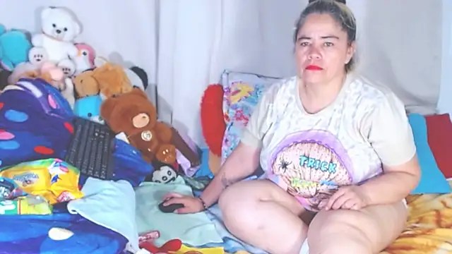 Snapshot of estrellita_fugaz16x chatting on September 16, 4:24 am estrellita fugaz16x online show from September 16, 4:24 am