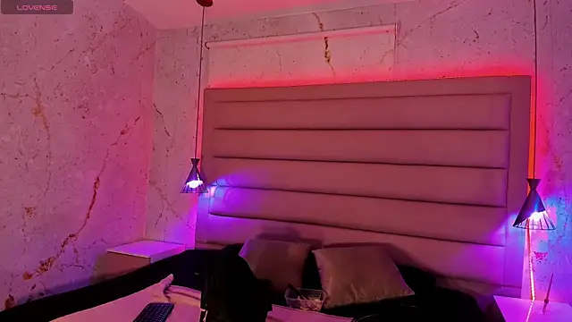 Maddysex  online show from January 31, 11:35 am