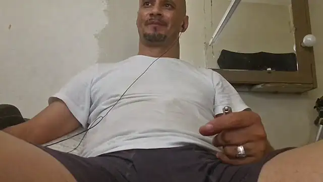 leonar0101 online show from September 26, 3:49 pm